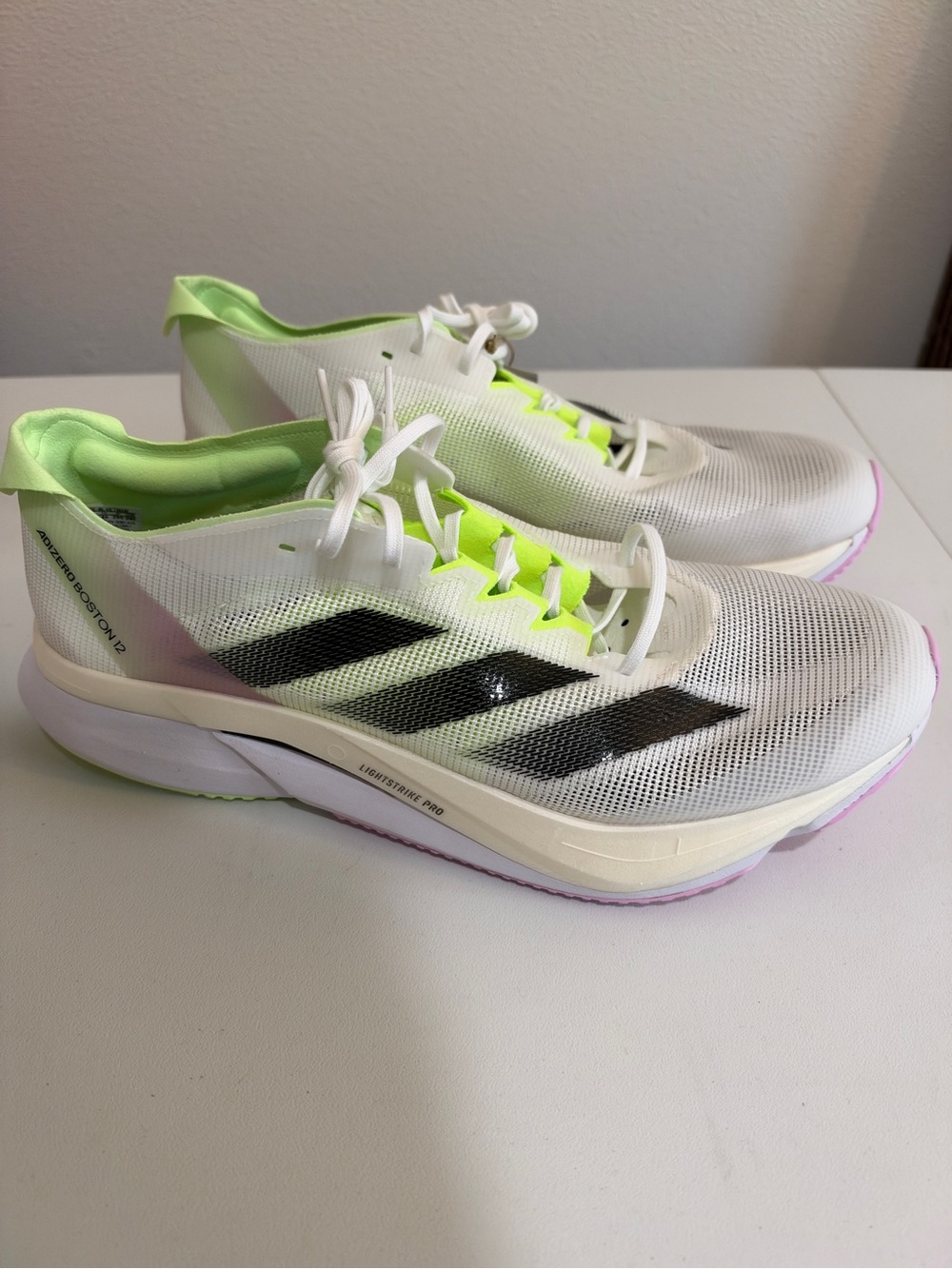 adidas Adizero Boston 12 Men's Running Shoes Size 11.5 White Green Spark' IG3321